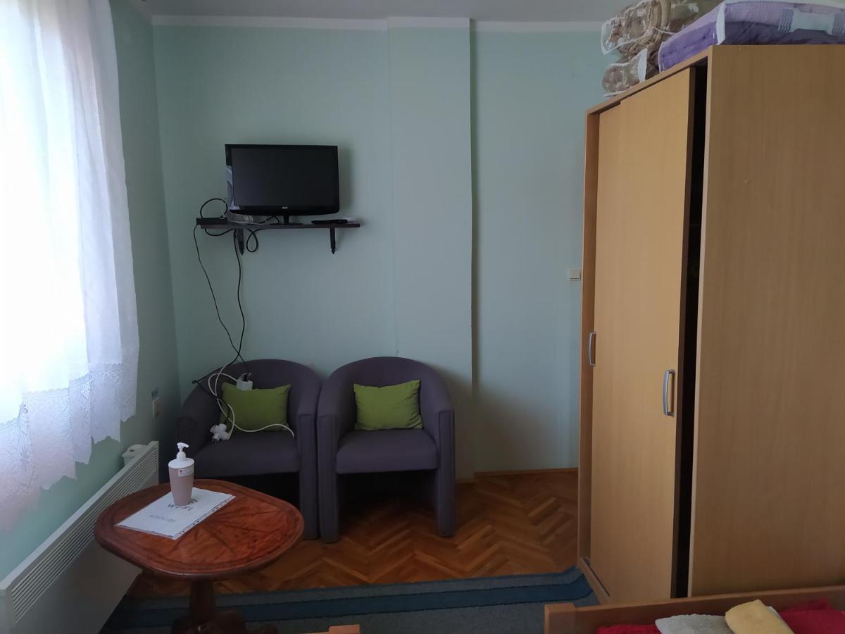 Apartment & Rooms Aleksandar Golubac Luaran gambar